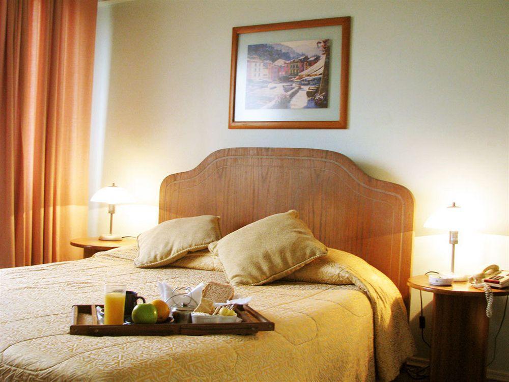 Hotel Dacarlo Σαντιάγκο Εξωτερικό φωτογραφία