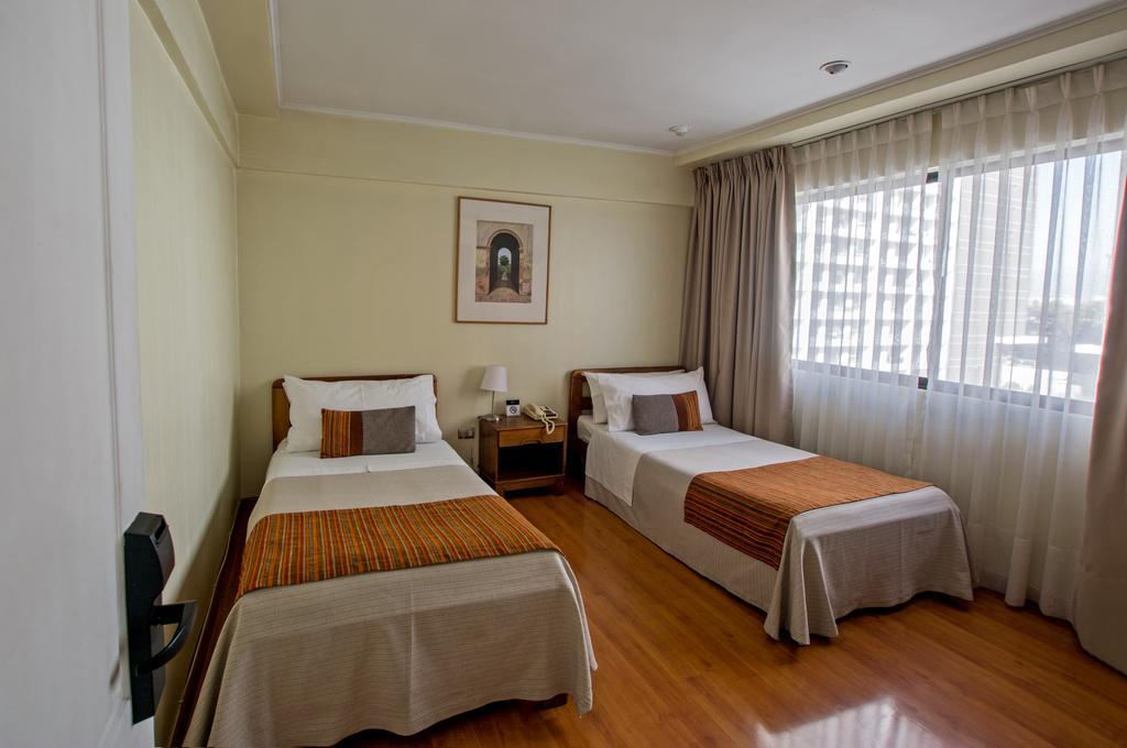Hotel Dacarlo Σαντιάγκο Εξωτερικό φωτογραφία